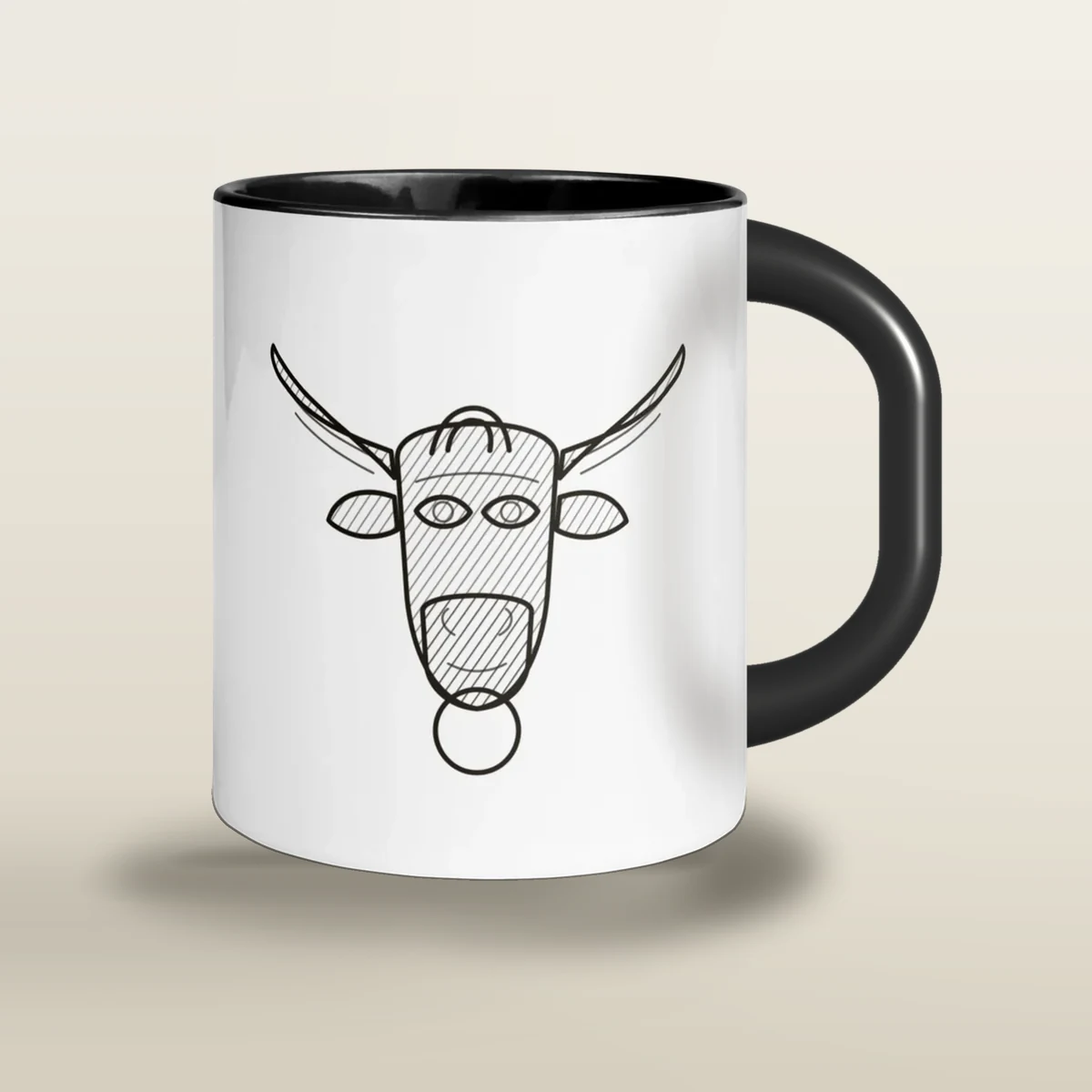 El Minotauro, taza de cerámica en color negro