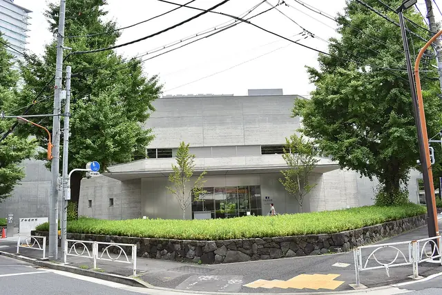 Japanese Sword Museum-2a