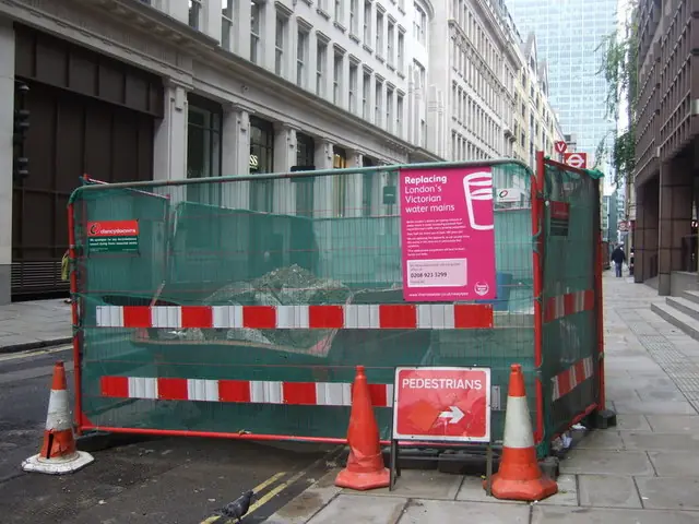 Replacing London's Victorian water mains, Eldon Street - geograph.org.uk - 1593658