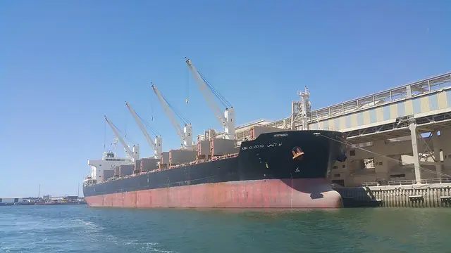 Navire ABU AL ABYAD au port