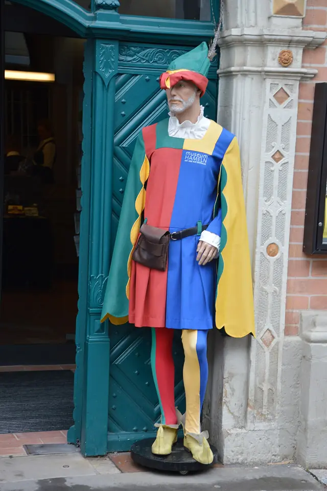 Leisthaus - Pied Piper Mannequin