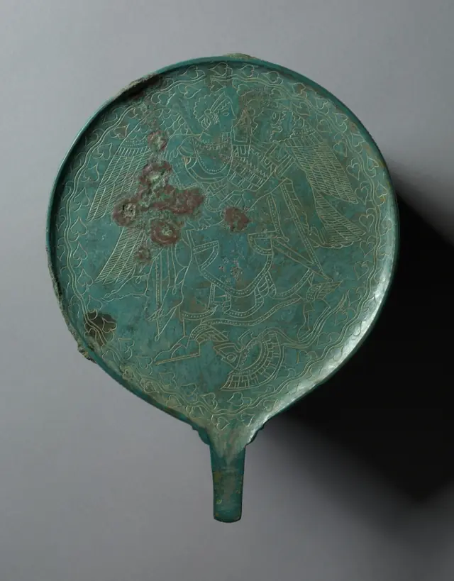 Mirror with Engraved Scene: Thesan and Memnun (Eos and Memnon)