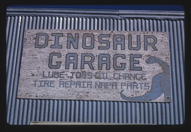 Dinosaur Garage sign, Dinosaur, Colorado LCCN2017707731