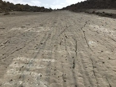Dinosaur-plateau