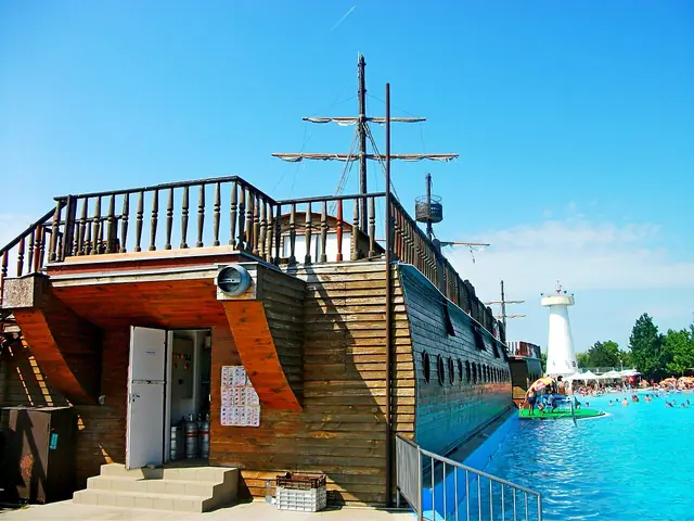 Pirate ship, Hajdúszoboszló spa 02